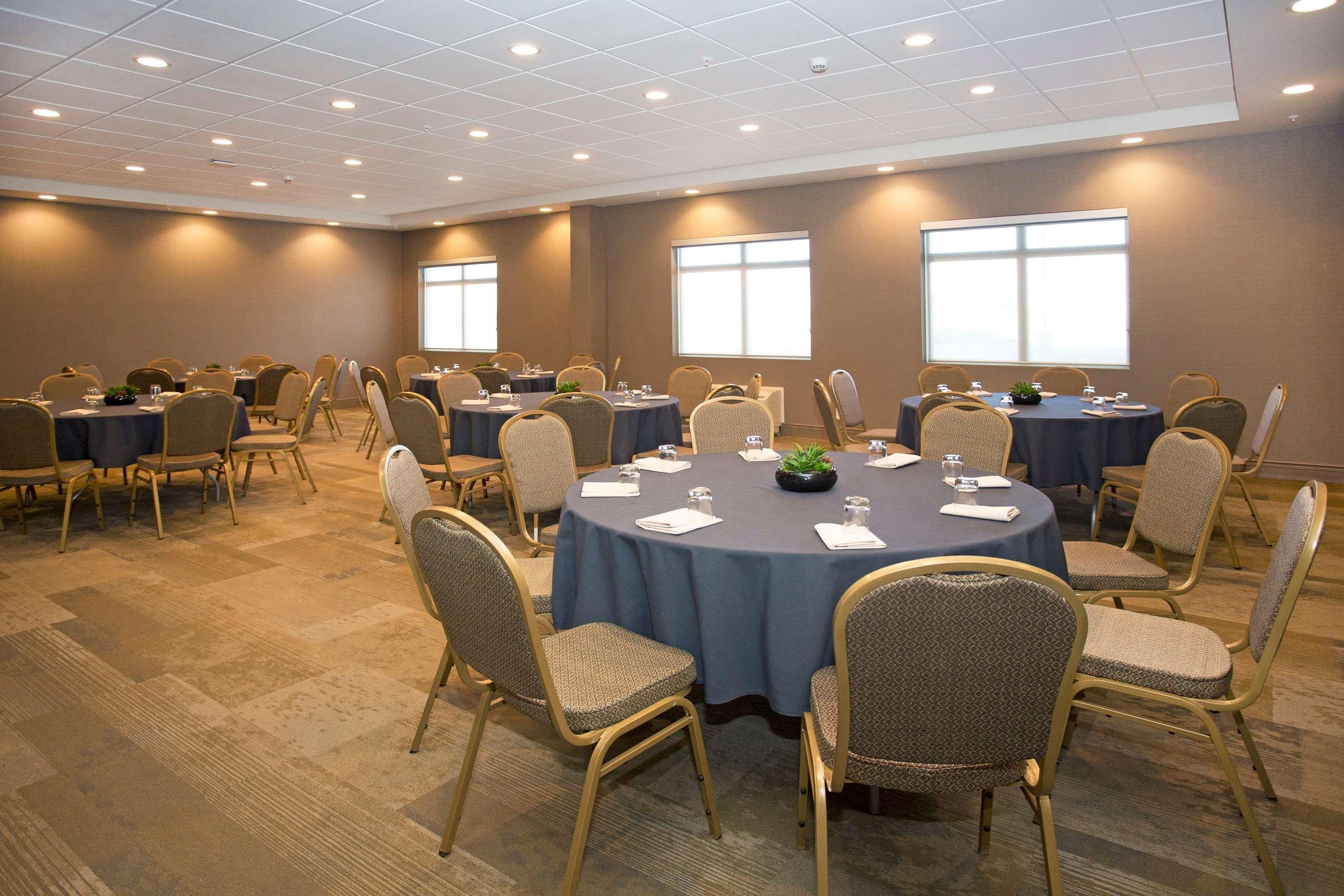 Wingate By Wyndham Calgary Airport Hotel Luaran gambar
