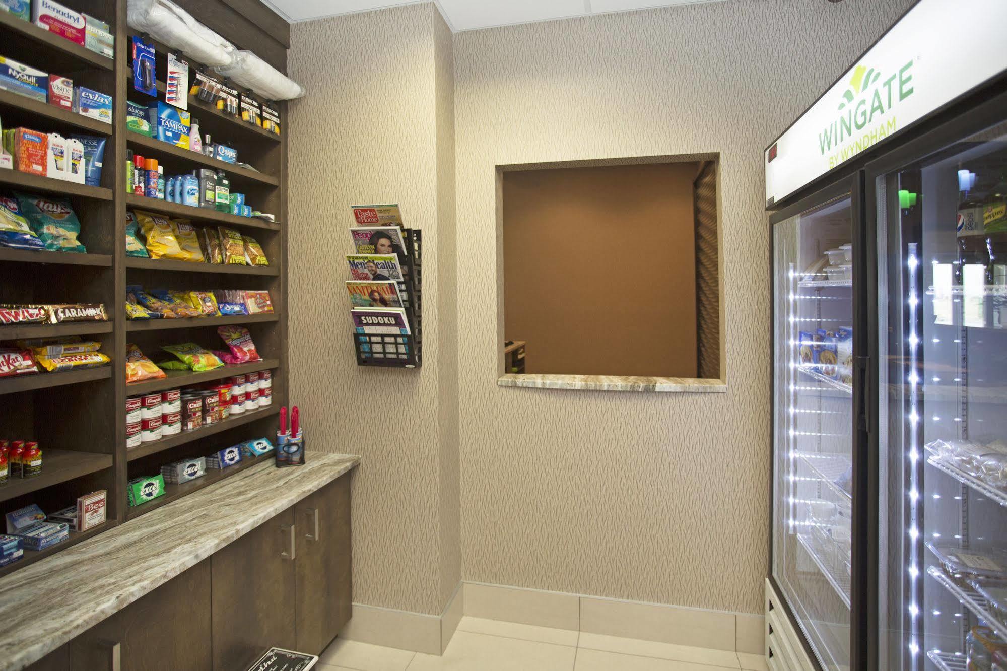 Wingate By Wyndham Calgary Airport Hotel Luaran gambar